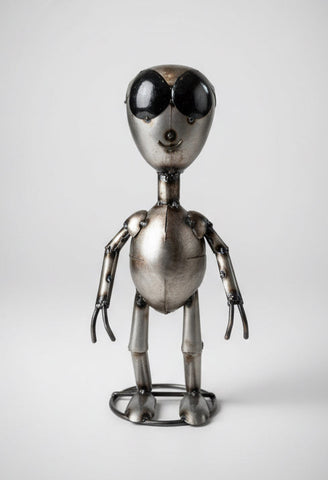 16" Metal Alien Metal