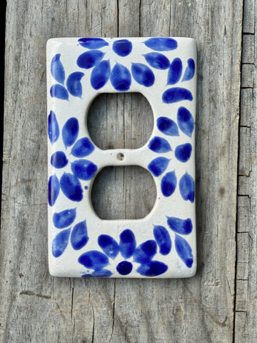 MEXICAN TALAVERA POTTERY OUTLET SWITCH PLATE TDSP006
