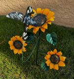 Yard Art Metal 3 Sunflowers Sculpture 31" tall  MFLWRL003