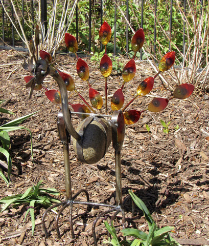 Metal Rock Rocking Peacock Yard Garden Ornament MTPCS005