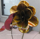 Yard Art Metal Flower Sculpture 32"  MFLWRM003