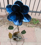 Yard Art Metal Flower Sculpture 32"  MFLWRM003