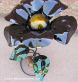 Yard Art Metal Flowers Sculpture 16"  MFLWRMS001