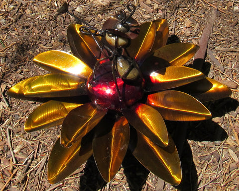 Yard Art Metal Flower on Spring with Music Ant 15"  MFSMA001